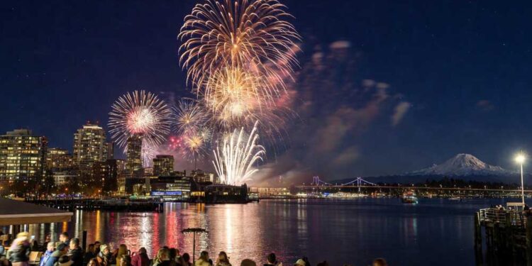 Where Seattle Celebrates: Top New Year’s Eve Hotspots