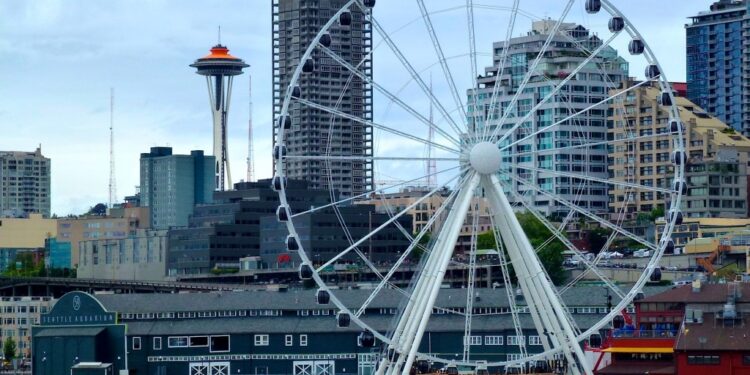 The Wheel That Spun While Seattle Dug: Great Wheel and Waterfront Revival