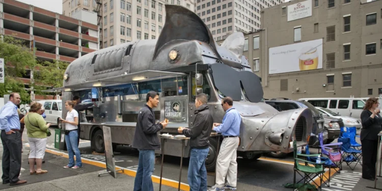 Seattle Food Trucks and Pods: A Culinary Adventure on Wheels