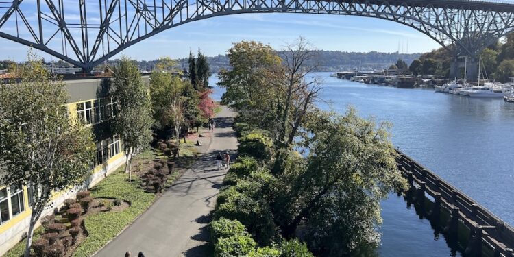 Burke-Gilman Trail: How a Forgotten Rail Line Became the Beating Heart of Seattle